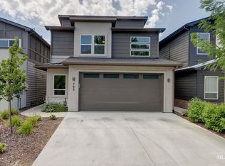 783 E Bissett St, Meridian, ID 83642