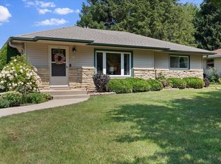 4634 W Calumet Rd, Brown Deer, WI 53223