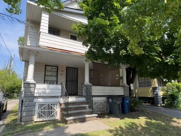 2926 E 123rd St, Cleveland, OH 44120