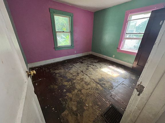 5th image of 1204 N Jordan St
