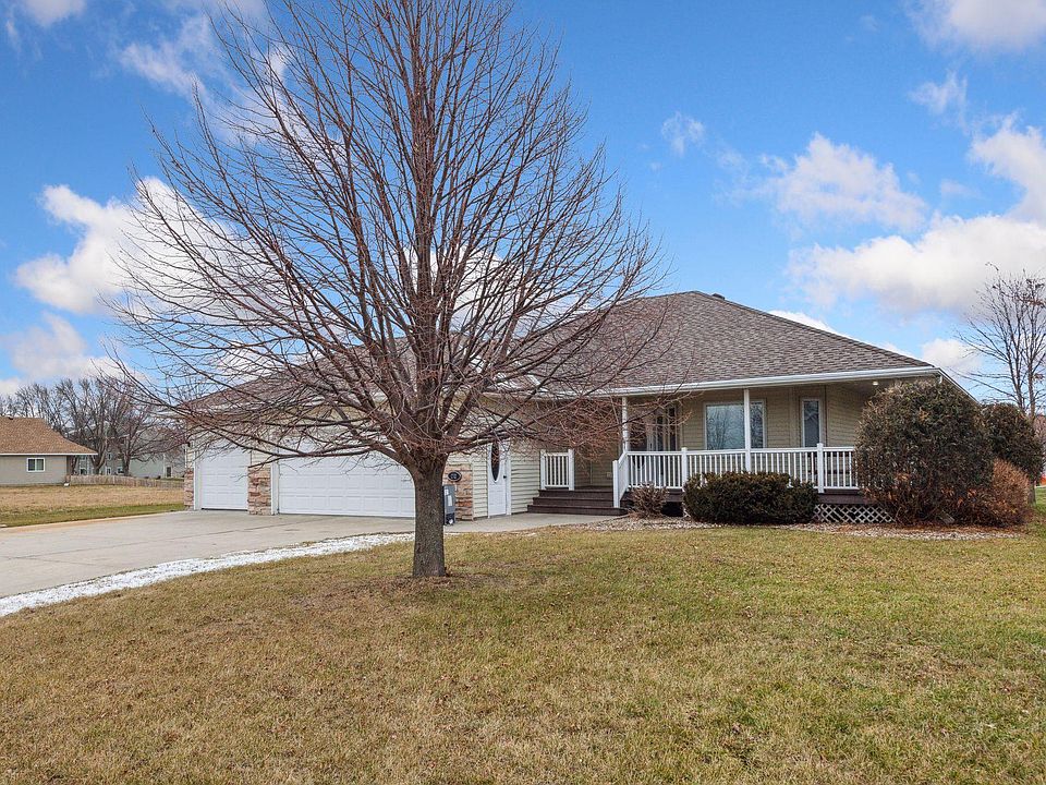 1st image of 232 Frenzel Dr