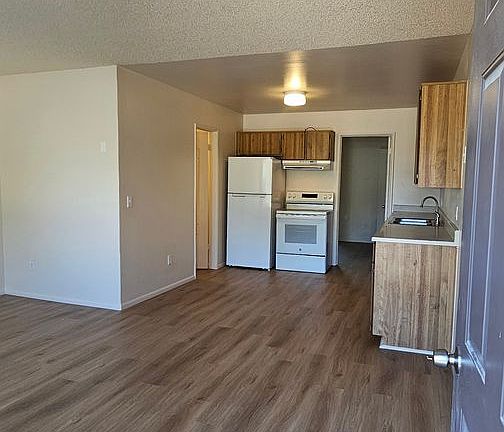 3rd image of 2920 N Superstition Ln #C
