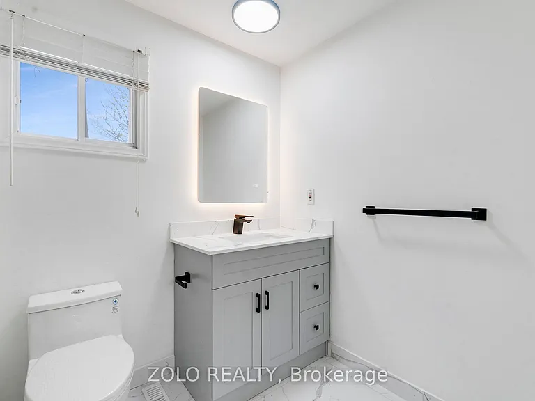 272 Elman Cres — Photo 27