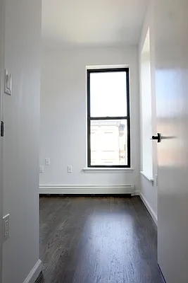 Rented by Compass | media 11