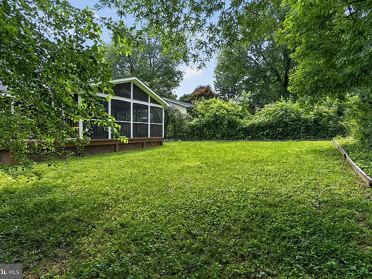 1452 Dewberry Ct — Photo 4