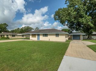 128 River Oaks Dr, Luling, LA 70070