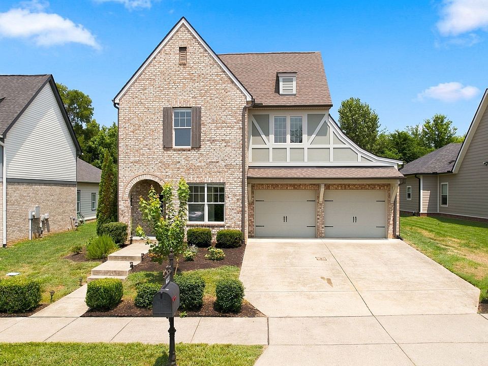 1st image of 615 Sire Ave
