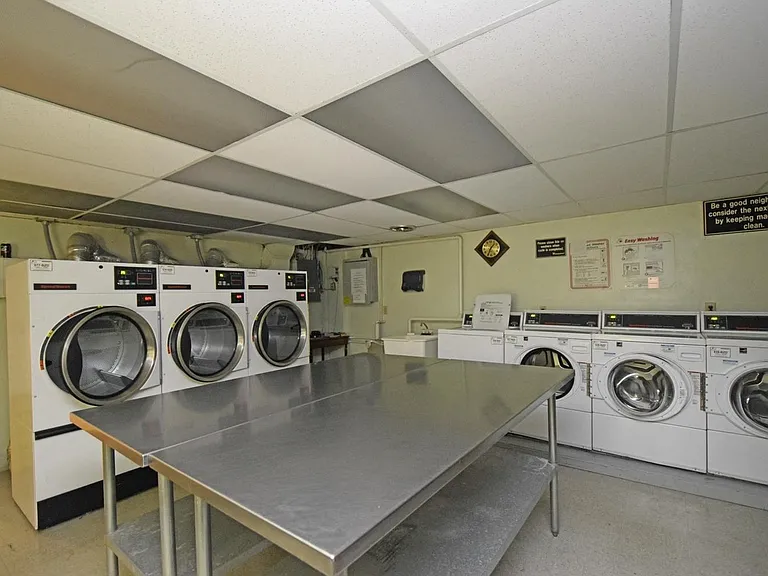 1815 William Howard Taft Rd #705 — Photo 26