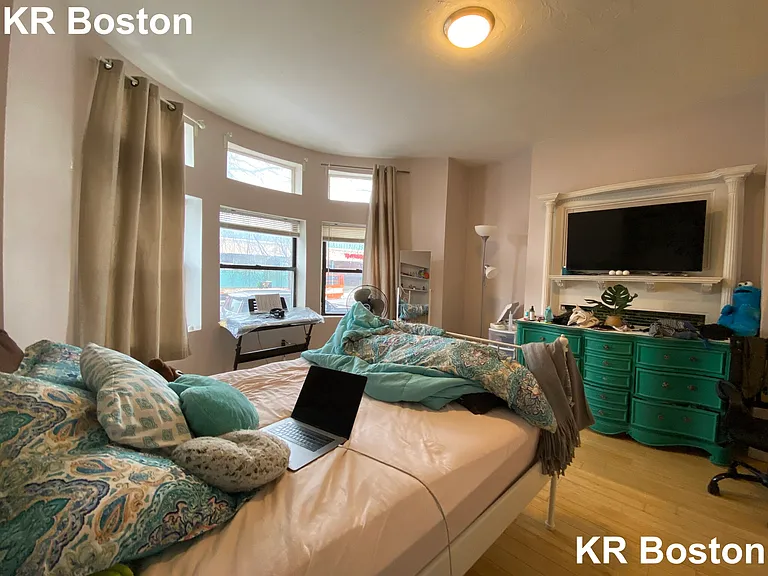 243 Harvard Ave #1 — Photo 11