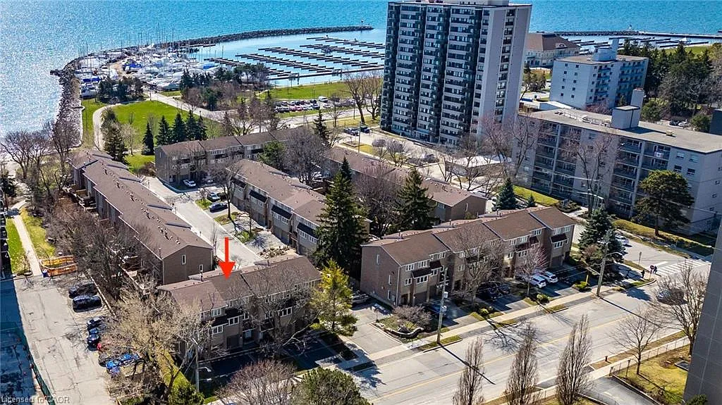 2224 Marine Dr photo 1