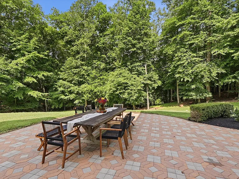 5081 Wolf Run Shoals Rd — Photo 22