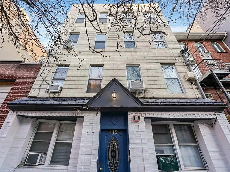 119 Clinton St #2L — Photo 12