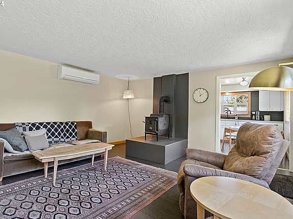 5th image of 28601 NE 419th Cir