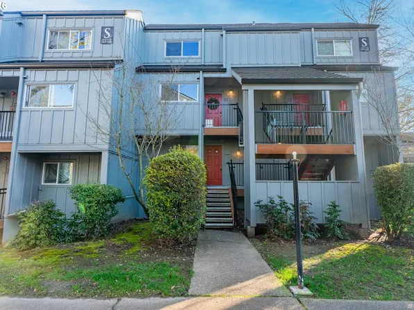 4 Touchstone Ter Unit 120, Lake Oswego, OR 97035