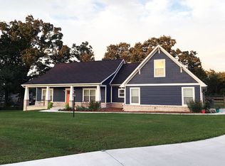 13539 Meadow Rdg, Fayetteville, AR 72704