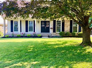 1006 Chesham Rd, Windy Hills, KY 40207