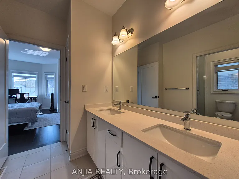 50 Meadow Vista Cres #UPPER — Photo 40