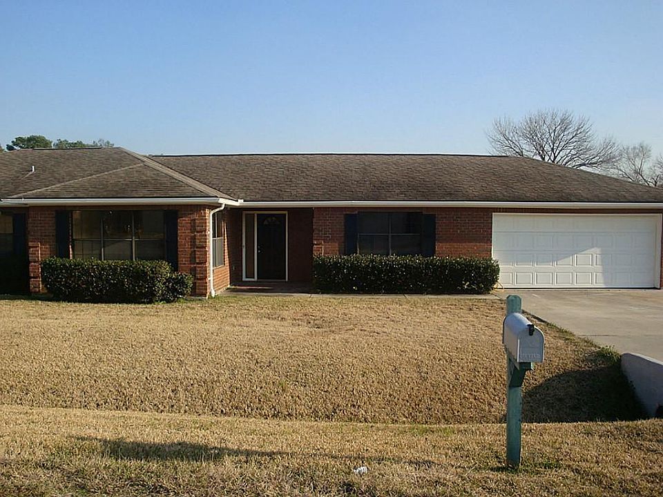 1st image of 10614 Scenic Dr