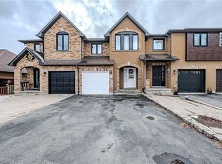 45 Townmansion Dr, Hamilton, ON L8T5A7