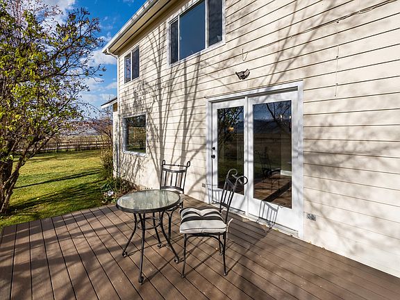 4th image of 47502 Sloan Rd