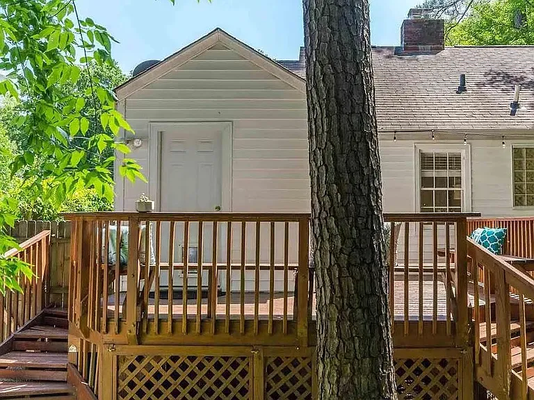 1802 Sunset Ave — Photo 17