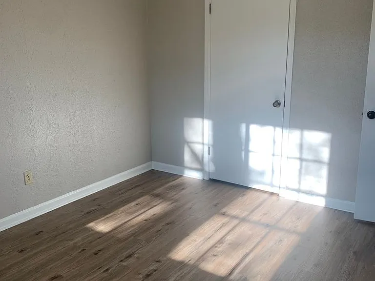 600 Rim Rd — Photo 7