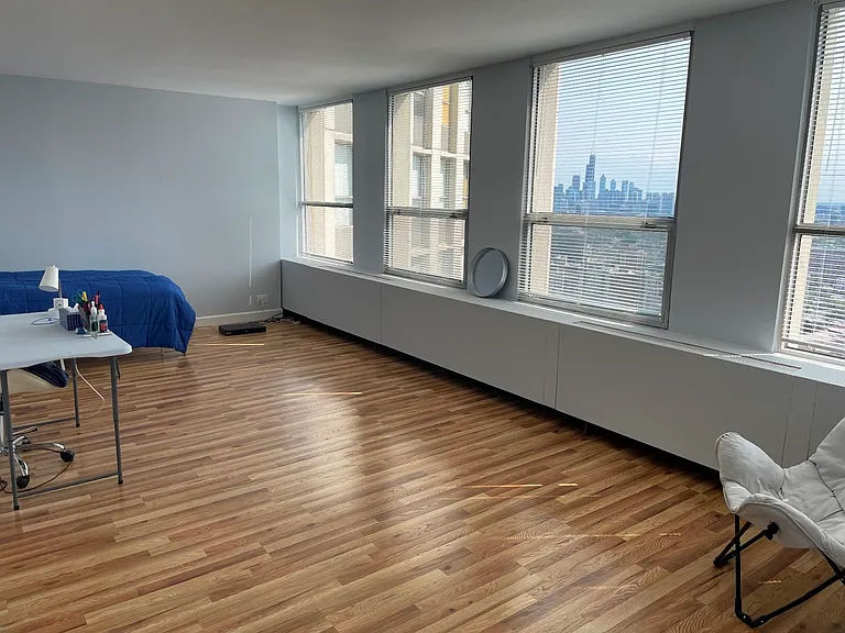 2626 N Lakeview Ave #4010 — Photo 13