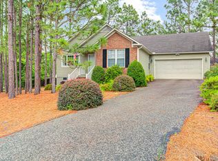35 Sawmill Rd W, Pinehurst, NC 28374