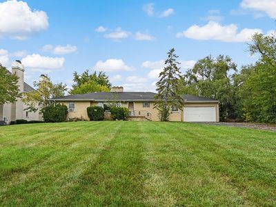 219 79th St, Burr Ridge, IL, 60527