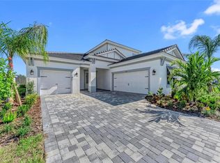 17530 Glistening Dr, Venice, FL 34293