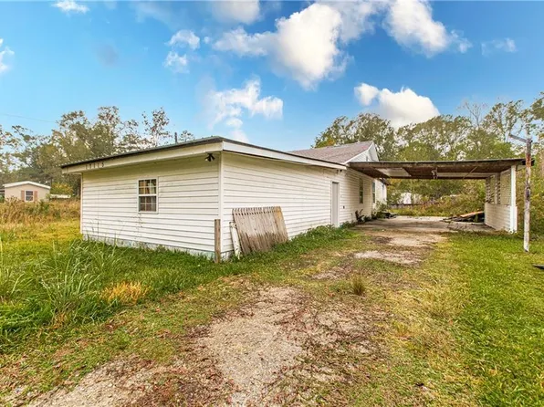 17115 Gunboat Landing Rd, Maurepas, LA 70449