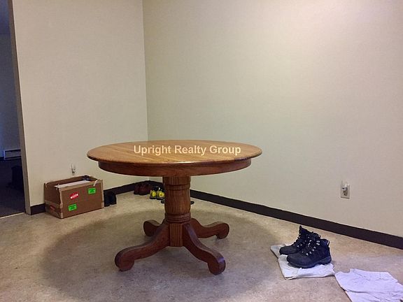 2nd image of 17 Cross St APT 15