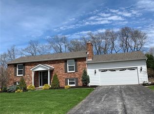 6484 Lu Don Dr, Hamburg, NY 14075