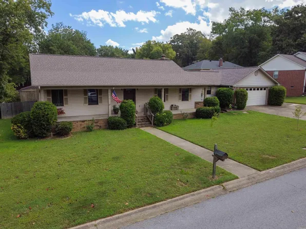 108 Chippewa Dr, Searcy, AR 72143