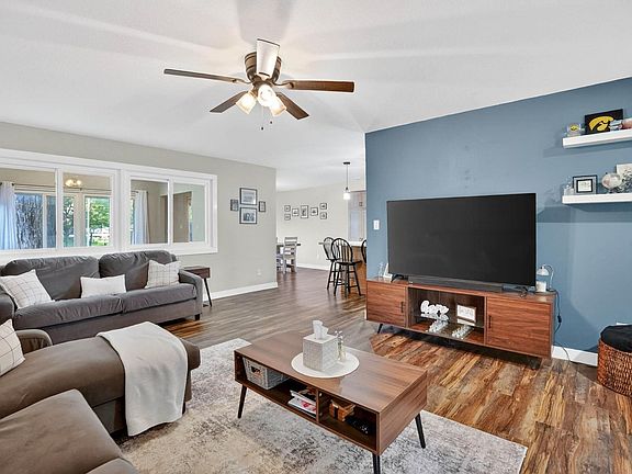 5th image of 318 Westbourne Rd