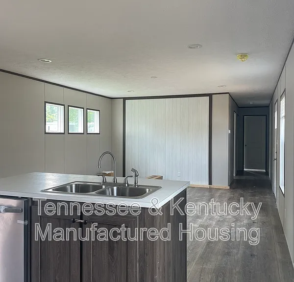 106 Cumberland Ln — Photo 4