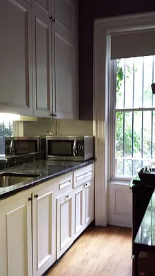Rented by Reliance Realty of Manhattan Corp | media 5