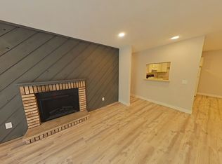 18 N Wickham Ct #4, Madison, WI 53711