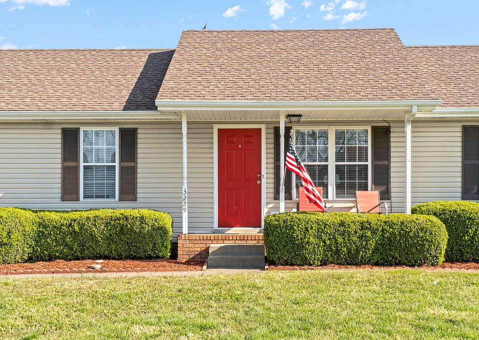 1st image of 3229 S Senseney Cir