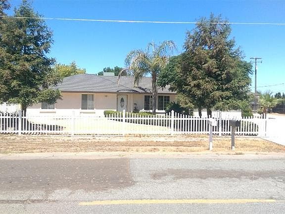 3rd image of 17608 Fairfield Dr