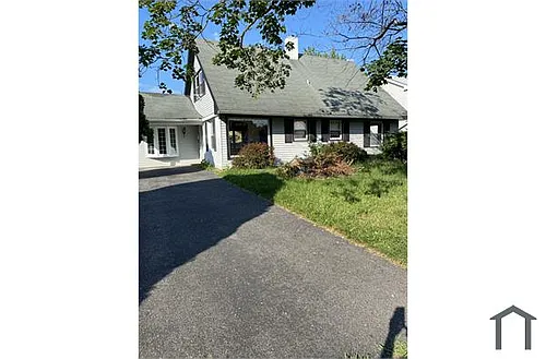 46 Beaverdale Ln Photo 1