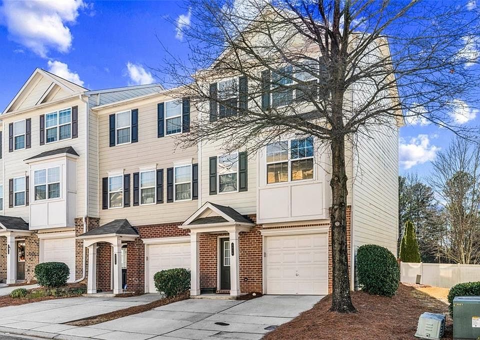 1st image of 6816 Blackstone Pl