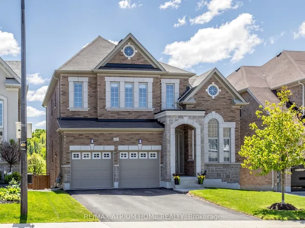 537 Clifford Perry Pl, Newmarket, ON L3X 0J1