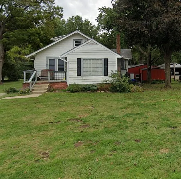 3200 Gene Field Rd — Photo 1
