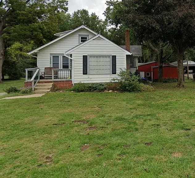 3200 Gene Field Rd #1 — Photo 1