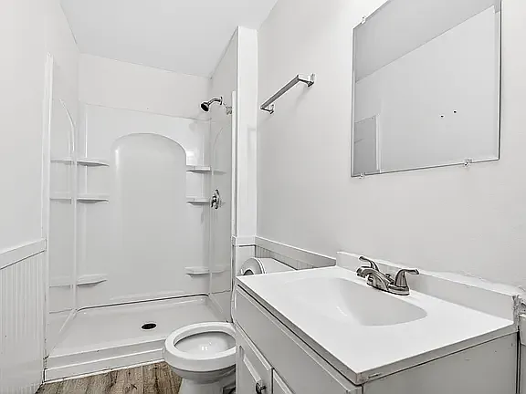 4 bed, 1022 sqft, $2,800 — Photo 4