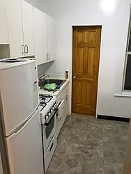 Rented by NYLA Realty