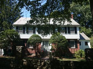9 Acacia Ave, Newton, MA 02467