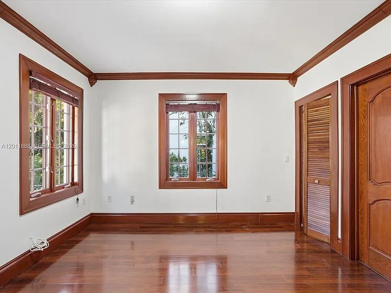 1137 Asturia Ave — Photo 34
