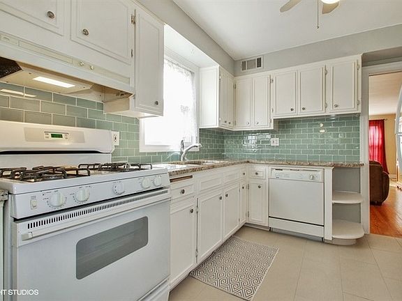 5th image of 6454 N Oketo Ave